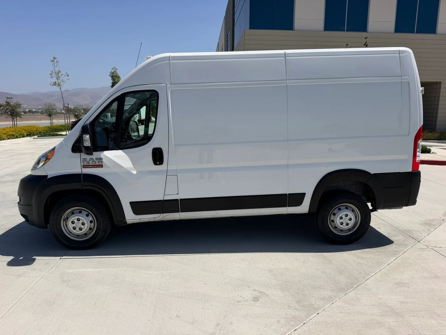 ram promaster cargo van 2020 3C6TRVBG1LE121536 image ram promaster cargo van 2020 3C6TRVBG1LE121536 image
